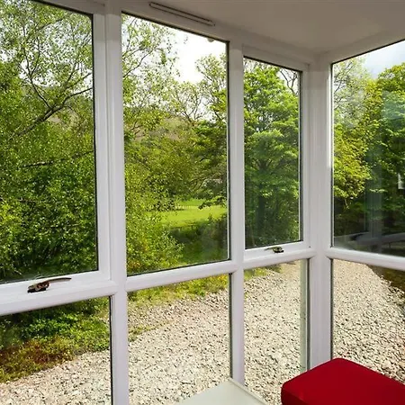 Riverville Apartment *